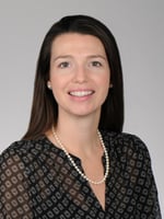 Sarah Kuhn image